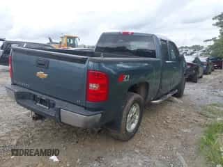 2013 Chevrolet Silverado 1500 LT с VIN 1GCRKSE78DZ324253, выставлен на аукционе IAAI как лот 42962249 с пробегом 208 385 миль миль и . История ставок и продаж доступна на DreamBid. Изображение 4.