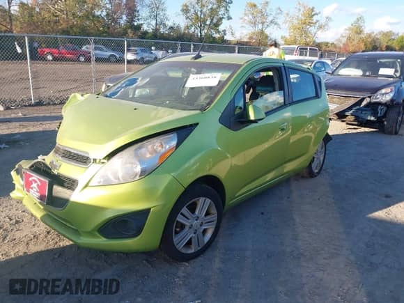 2014 Chevrolet Spark LT z VIN KL8CD6S97EC419042, wystawiony jako IAAI lot #43360838 z przebiegiem 136 824 mil mil oraz . Historia ofert i sprzedaży dostępna na DreamBid. Obrazek 17.