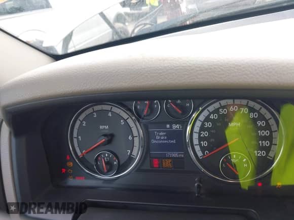 2010 Dodge 1500 SLT with VIN 1D7RV1CP2AS260659, listed as a IAAI auction lot 42496110 with 171,985 mi miles and . Bid and sale history available at DreamBid. Image 7.