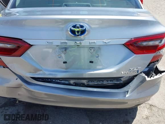 2023 Toyota Camry Hybrid XLE с VIN 4T1F31AK7PU613965, выставлен на аукционе IAAI как лот 42267850 с пробегом 25 184 миль миль и . История ставок и продаж доступна на DreamBid. Изображение 6.