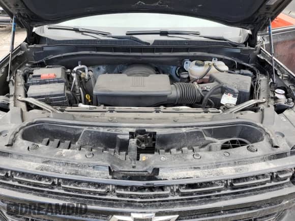 2024 Chevrolet Suburban RST z VIN 1GNSKEKD0RR192732, wystawiony jako Copart lot #45990975 z przebiegiem 50 883 mil mil oraz Szkoda całkowita • Salvage title. Historia ofert i sprzedaży dostępna na DreamBid. Obrazek 14.