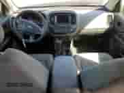 2019 Chevrolet Colorado 4WD Work Truck с VIN 1GCGTBEN6K1164257, выставлен на аукционе Copart как лот 54429955 с пробегом 76 162 миль миль и Списание • Salvage title. История ставок и продаж доступна на DreamBid. Изображение 8.