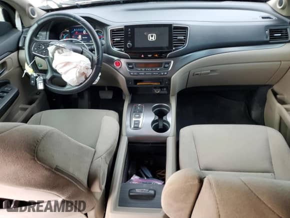 2021 Honda Pilot EX z VIN 5FNYF5H36MB038577, wystawiony jako Copart lot #83857735 z przebiegiem 47 172 mil mil oraz Szkoda całkowita • Salvage title. Historia ofert i sprzedaży dostępna na DreamBid. Obrazek 8.