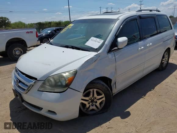 2007 Honda Odyssey EX-L с VIN 5FNRL386X7B401138, выставлен на аукционе IAAI как лот 43218745 с пробегом 224 911 миль миль и . История ставок и продаж доступна на DreamBid. Изображение 6.