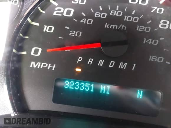 2012 Chevrolet Express Cargo z VIN 1GCWGFCA8C1193378, wystawiony jako IAAI lot #43114816 z przebiegiem 323 351 mil mil oraz . Historia ofert i sprzedaży dostępna na DreamBid. Obrazek 15.