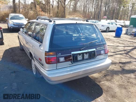 1988 Toyota Camry z VIN JT2SV22W0J0130166, wystawiony jako IAAI lot #41794067 z przebiegiem 233 282 mil mil oraz . Historia ofert i sprzedaży dostępna na DreamBid. Obrazek 16.