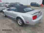 2006 Ford Mustang Standard с VIN 1ZVFT84N465244300, выставлен на аукционе IAAI как лот 42802624 с пробегом Не указан миль и . История ставок и продаж доступна на DreamBid. Изображение 3.