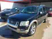 2008 Ford Explorer Eddie Bauer с VIN 1FMEU64888UA77910, выставлен на аукционе IAAI как лот 43433569 с пробегом 219 835 миль миль и . История ставок и продаж доступна на DreamBid. Изображение 6.