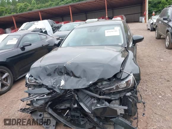 2019 Lexus IS 300 z VIN JTHC81D22K5035506, wystawiony jako IAAI lot #42436349 z przebiegiem 56 254 mil mil oraz . Historia ofert i sprzedaży dostępna na DreamBid. Obrazek 12.