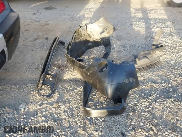 2012 Dodge Challenger SRT-8 392 with VIN 2C3CDYCJ5CH121521, listed as a IAAI auction lot 40747392 with 147,725 mi miles and . Bid and sale history available at DreamBid. Image 12.