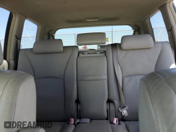 2004 Toyota Highlander Limited with VIN JTEDP21A740024961, listed as a Copart auction lot 66558585 with 235,082 mi miles and Salvage title. Bid and sale history available at DreamBid. Image 10.