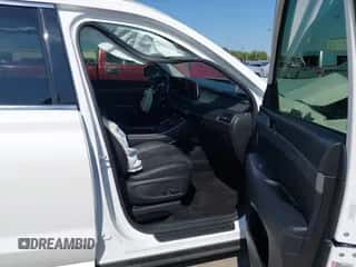 2020 Hyundai Palisade SEL with VIN KM8R44HE0LU083635, listed as a IAAI auction lot 43159920 with 52,721 mi miles and . Bid and sale history available at DreamBid. Image 5.