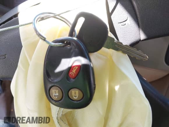 2003 Chevrolet Tahoe LT z VIN 1GNEC13Z83R150605, wystawiony jako IAAI lot #41844680 z przebiegiem Nie podano mil oraz . Historia ofert i sprzedaży dostępna na DreamBid. Obrazek 11.