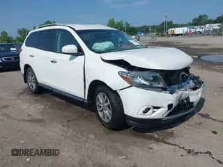 2013 Nissan Pathfinder SL with VIN 5N1AR2MM3DC613801, listed as a IAAI auction lot 42660710 with 218,872 mi miles and . Bid and sale history available at DreamBid. Image 1.