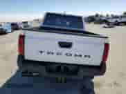 2025 Toyota Tacoma SR с VIN 3TYKD5HN2ST032561, выставлен на аукционе Copart как лот 71261725 с пробегом 2 116 миль миль и Списание • Salvage title. История ставок и продаж доступна на DreamBid. Изображение 6.