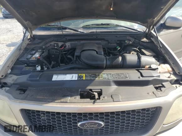 2002 Ford F-150 XLT с VIN 1FTRW07652KA97106, выставлен на аукционе Copart как лот 64258685 с пробегом 117 973 миль миль и Списание • Salvage title. История ставок и продаж доступна на DreamBid. Изображение 11.