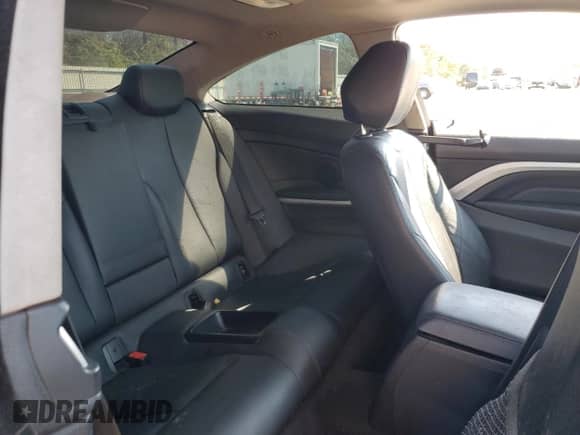 2014 BMW 4 Series 428i xDrive с VIN WBA3N9C59EF720098, выставлен на аукционе Copart как лот 71781685 с пробегом 99 881 миль миль и Списание • Salvage title. История ставок и продаж доступна на DreamBid. Изображение 10.