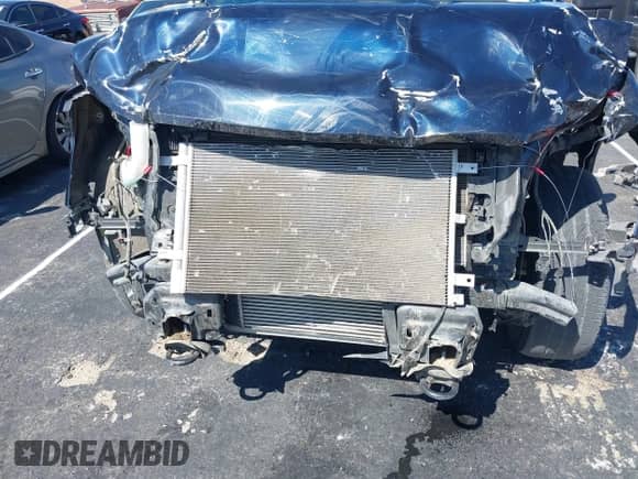 2023 Ford F-150 XLT с VIN 1FTFW1E89PKE05060, выставлен на аукционе IAAI как лот 43299204 с пробегом 79 389 миль миль и . История ставок и продаж доступна на DreamBid. Изображение 6.