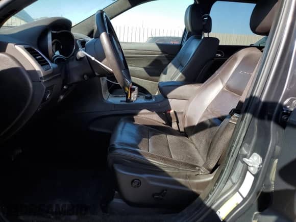 2014 Jeep Grand Cherokee Summit with VIN 1C4RJFJM6EC340672, listed as a Copart auction lot 71270735 with 49,538 mi miles and Salvage title. Bid and sale history available at DreamBid. Image 7.