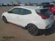 2021 Hyundai Veloster z VIN KMHT36AH7MU010143, wystawiony jako IAAI lot #42407678 z przebiegiem 43 444 mil mil oraz . Historia ofert i sprzedaży dostępna na DreamBid. Obrazek 3.