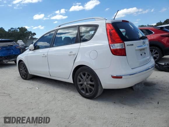 2012 Hyundai Elantra SE z VIN KMHDC8AE8CU142753, wystawiony jako Copart lot #85671195 z przebiegiem 121 606 mil mil oraz Nie do naprawy • Non repairable. Historia ofert i sprzedaży dostępna na DreamBid. Obrazek 2.