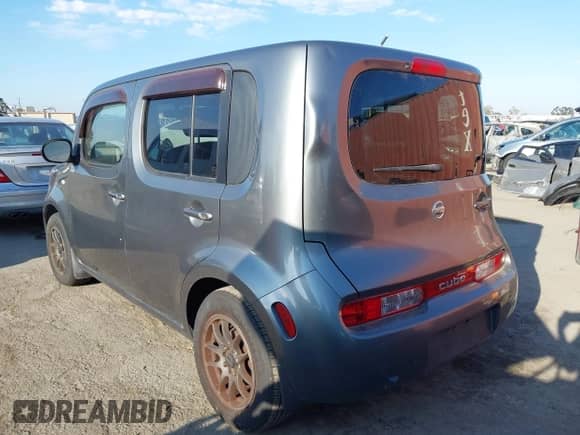 2011 Nissan Cube S с VIN JN8AZ2KR8BT213334, выставлен на аукционе IAAI как лот 42771581 с пробегом 149 400 миль миль и . История ставок и продаж доступна на DreamBid. Изображение 3.