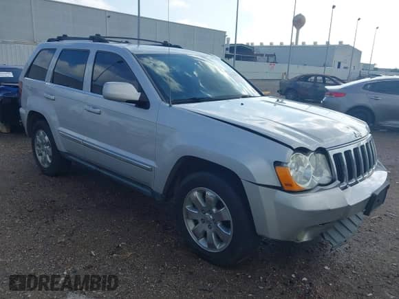 2008 Jeep Grand Cherokee Limited z VIN 1J8HR58228C192147, wystawiony jako IAAI lot #42731947 z przebiegiem 139 742 mil mil oraz . Historia ofert i sprzedaży dostępna na DreamBid. Obrazek 1.
