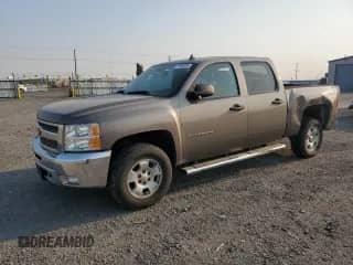 2012 Chevrolet Silverado 1500 LT z VIN 3GCPKSE77CG226613, wystawiony jako Copart lot #71928355 z przebiegiem 138 907 mil mil oraz Szkoda całkowita • Salvage title. Historia ofert i sprzedaży dostępna na DreamBid. Obrazek 1.