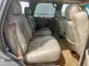 2005 Chevrolet Tahoe LT z VIN 1GNEC13T15R118612, wystawiony jako Copart lot #67410015 z przebiegiem 202 416 mil mil oraz Szkoda całkowita • Salvage title. Historia ofert i sprzedaży dostępna na DreamBid. Obrazek 10.