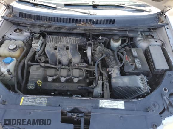 2006 Ford Freestyle SE с VIN 1FMZK01136GA36883, выставлен на аукционе Copart как лот 56223985 с пробегом 156 885 миль миль и Списание • Salvage title. История ставок и продаж доступна на DreamBid. Изображение 12.