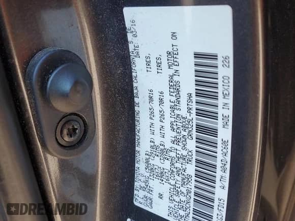 2016 Toyota Tacoma SR5 z VIN 3TMAZ5CNXGM017958, wystawiony jako Copart lot #81539005 z przebiegiem 121 102 mil mil oraz Szkoda całkowita • Salvage title. Historia ofert i sprzedaży dostępna na DreamBid. Obrazek 12.