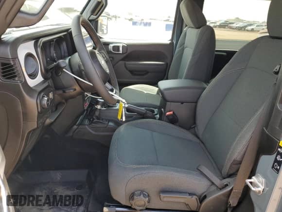 2024 Jeep Wrangler Sport с VIN 1C4PJXAGXRW353243, выставлен на аукционе Copart как лот 62457925 с пробегом 3 234 миль миль и Списание • Salvage title. История ставок и продаж доступна на DreamBid. Изображение 7.