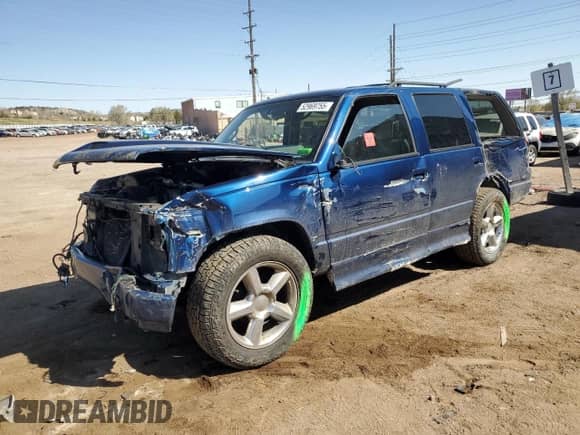 1996 Chevrolet Tahoe с VIN 1GNEK13R1TJ377846, выставлен на аукционе Copart как лот 66229705 с пробегом 281 913 миль миль и Списание • Salvage title. История ставок и продаж доступна на DreamBid. Изображение 1.