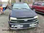 2002 Chevrolet TrailBlazer LS with VIN 1GNDT13S922463670, listed as a Copart auction lot 51736525 with 173,699 mi miles and Salvage title. Bid and sale history available at DreamBid. Image 5.