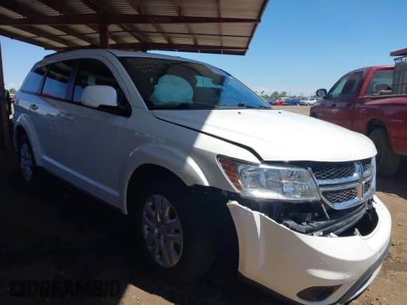 2018 Dodge Journey SXT z VIN 3C4PDCBG7JT533644, wystawiony jako IAAI lot #43122039 z przebiegiem 50 240 mil mil oraz . Historia ofert i sprzedaży dostępna na DreamBid. Obrazek 1.