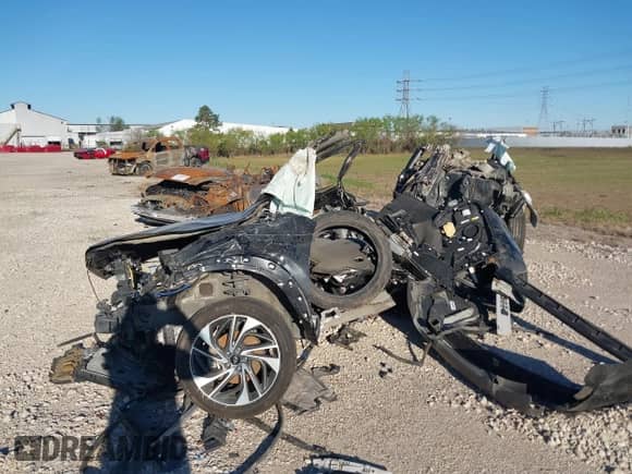 2020 Hyundai Tucson SEL with VIN KM8J33ALXLU175502, listed as a IAAI auction lot 41755185 with Not provided miles and . Bid and sale history available at DreamBid. Image 2.