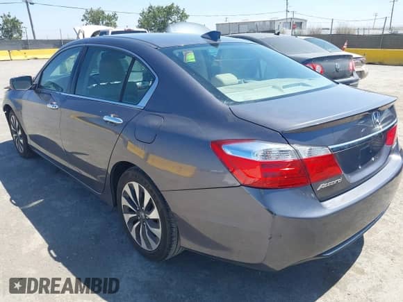 2014 Honda Accord EX-L with VIN 1HGCR6F53EA010226, listed as a IAAI auction lot 42546732 with 217,345 mi miles and . Bid and sale history available at DreamBid. Image 3.