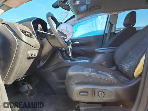 2019 Chevrolet Equinox LT z VIN 2GNAXUEV3K6255870, wystawiony jako Copart lot #66733295 z przebiegiem 65 700 mil mil oraz Czysty tytuł • Clean title. Historia ofert i sprzedaży dostępna na DreamBid. Obrazek 7.