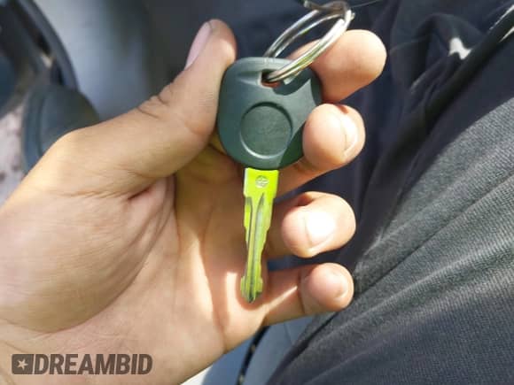 2008 Chevrolet Malibu Classic LS 1FL z VIN 1G1ZS58F48F102247, wystawiony jako IAAI lot #42222087 z przebiegiem 212 085 mil mil oraz . Historia ofert i sprzedaży dostępna na DreamBid. Obrazek 11.