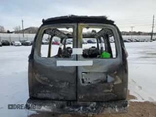 2002 Chevrolet Express с VIN 1GBFG15R821223150, выставлен на аукционе Copart как лот 88856955 с пробегом Не указан миль и На запчасти • Non repairable. История ставок и продаж доступна на DreamBid. Изображение 6.
