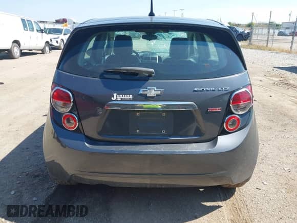 2012 Chevrolet Sonic LTZ с VIN 1G1JF6SB4C4209350, выставлен на аукционе IAAI как лот 43205592 с пробегом 148 652 миль миль и . История ставок и продаж доступна на DreamBid. Изображение 16.
