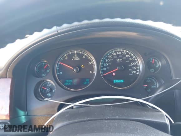2009 Chevrolet Suburban 2LT с VIN 1GNFK26389R277321, выставлен на аукционе IAAI как лот 43041165 с пробегом 255 971 миль миль и . История ставок и продаж доступна на DreamBid. Изображение 7.