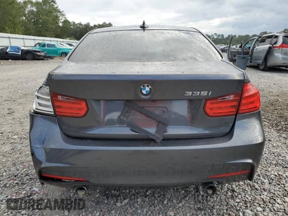 2013 BMW 3 Series 335i с VIN WBA3A9C52DF476949, выставлен на аукционе Copart как лот 81260295 с пробегом Не указан миль и Списание • Salvage title. История ставок и продаж доступна на DreamBid. Изображение 6.