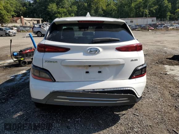 2023 Hyundai Kona SEL с VIN KM8K33AG6PU190298, выставлен на аукционе Copart как лот 70097015 с пробегом 7 292 миль миль и На запчасти • Non repairable. История ставок и продаж доступна на DreamBid. Изображение 6.