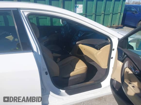 2017 Hyundai Azera с VIN KMHFG4JG7HA590918, выставлен на аукционе IAAI как лот 41990813 с пробегом 128 088 миль миль и . История ставок и продаж доступна на DreamBid. Изображение 5.