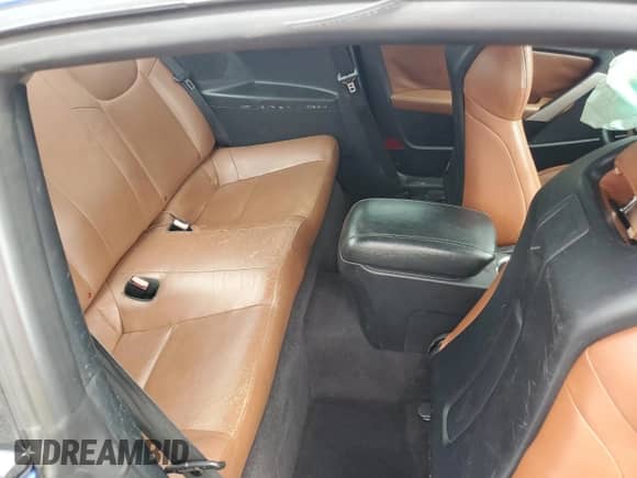 2010 Hyundai Genesis Coupe with VIN KMHHU6KH2AU031561, listed as a Copart auction lot 56470395 with 144,421 mi miles and Salvage title. Bid and sale history available at DreamBid. Image 10.