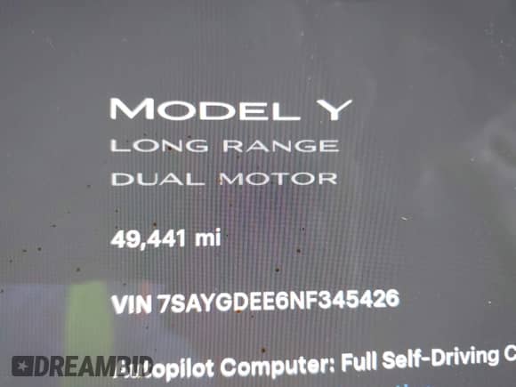 2022 Tesla Model Y Long Range z VIN 7SAYGDEE6NF345426, wystawiony jako IAAI lot #43121529 z przebiegiem 49 441 mil mil oraz . Historia ofert i sprzedaży dostępna na DreamBid. Obrazek 15.