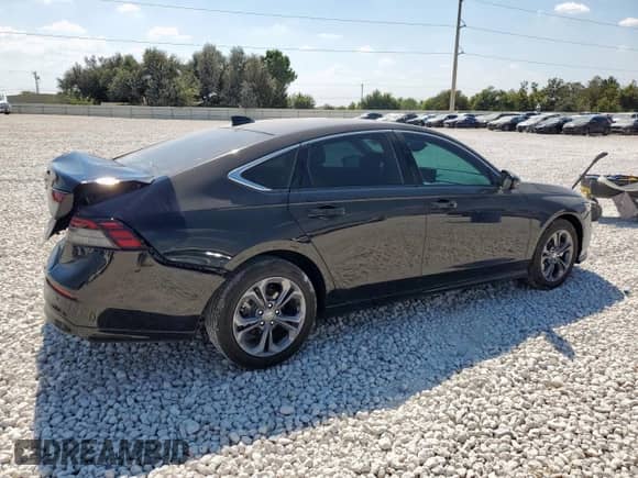 2023 Honda Accord EX-L z VIN 1HGCY2F60PA066213, wystawiony jako Copart lot #81945865 z przebiegiem 28 471 mil mil oraz Szkoda całkowita • Salvage title. Historia ofert i sprzedaży dostępna na DreamBid. Obrazek 3.