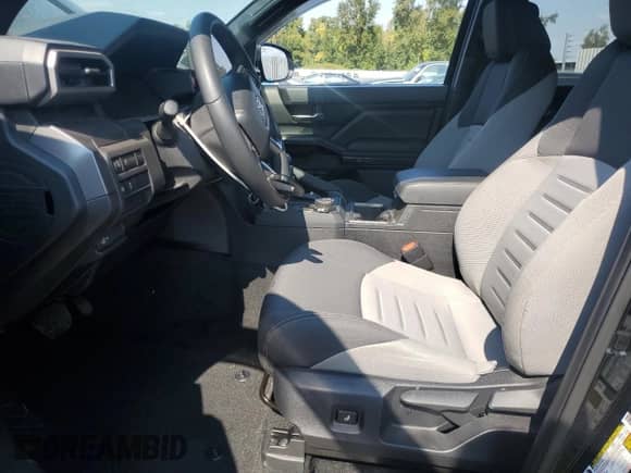 2024 Toyota Tacoma SR5 with VIN 3TMLB5JN9RM036603, listed as a Copart auction lot 80685075 with 4,301 mi miles and Salvage title. Bid and sale history available at DreamBid. Image 7.