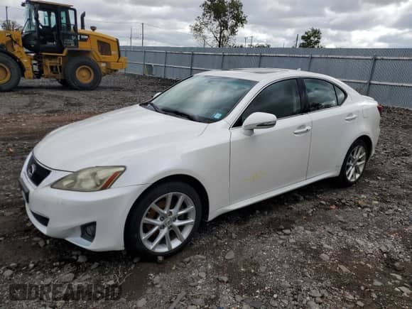 2011 Lexus IS 250 with VIN JTHCF5C27B5049898, listed as a Copart auction lot 87210425 with Not provided miles and Salvage title. Bid and sale history available at DreamBid. Image 1.